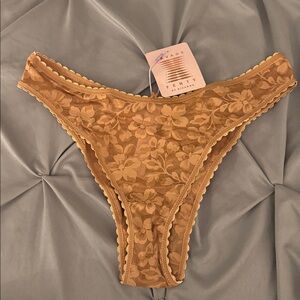 NWT Savage X Fenty Tan Floral Lace Panty